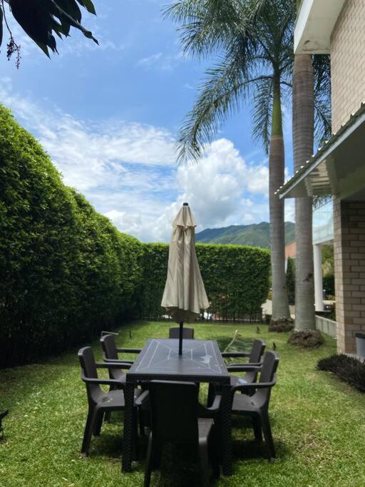 Comoda Casa Finca Con Piscina - San Jeronimo, Ant Medellín Exterior foto